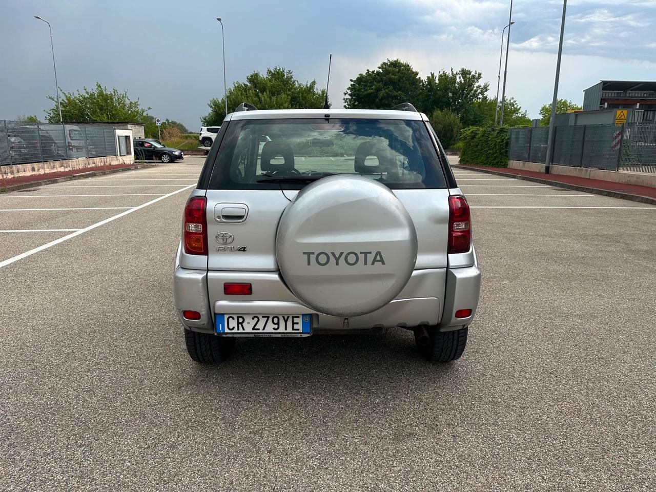 Toyota RAV 4 RAV4 2.0 16V cat 3 porte Sol