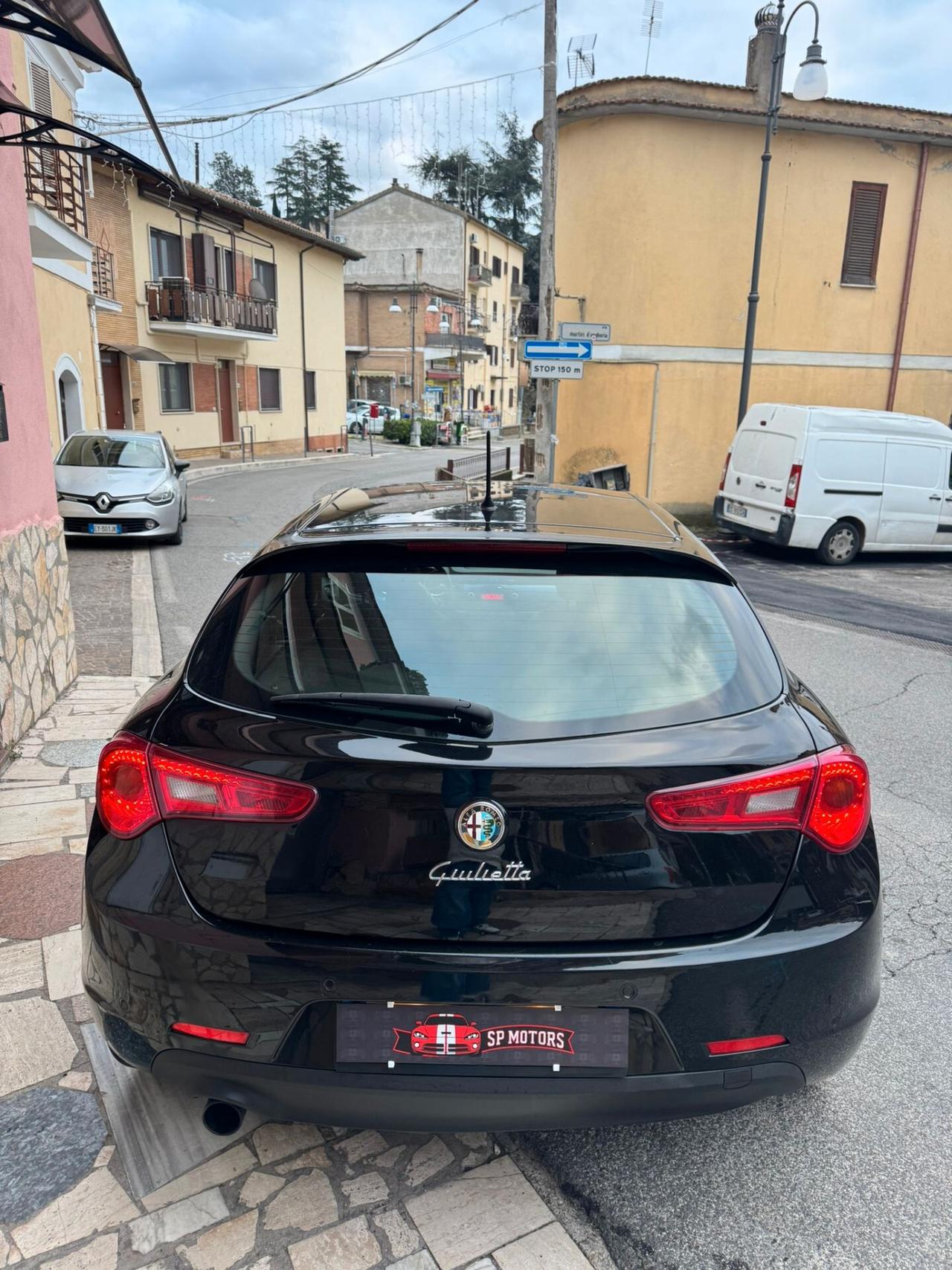 Alfa Romeo Giulietta 1.4 Turbo 120 CV Distinctive, OK NEOPATENTATI, PERFETTA, FULL OPTIONAL