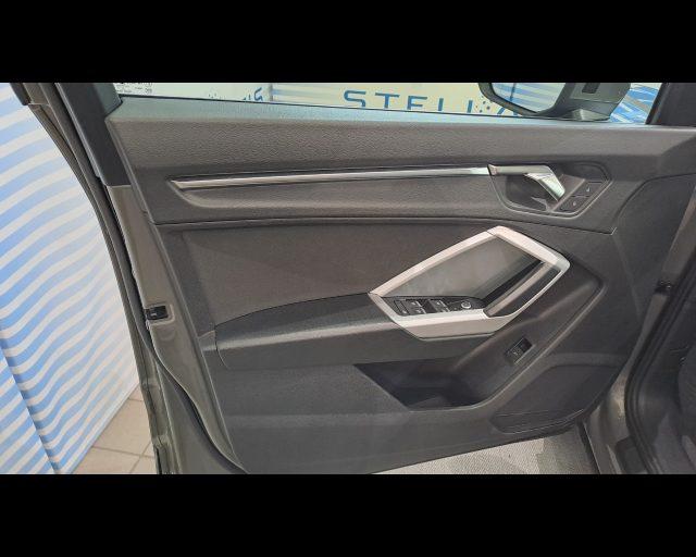 AUDI Q3 Sportback 35 2.0 tdi quattro s-tronic