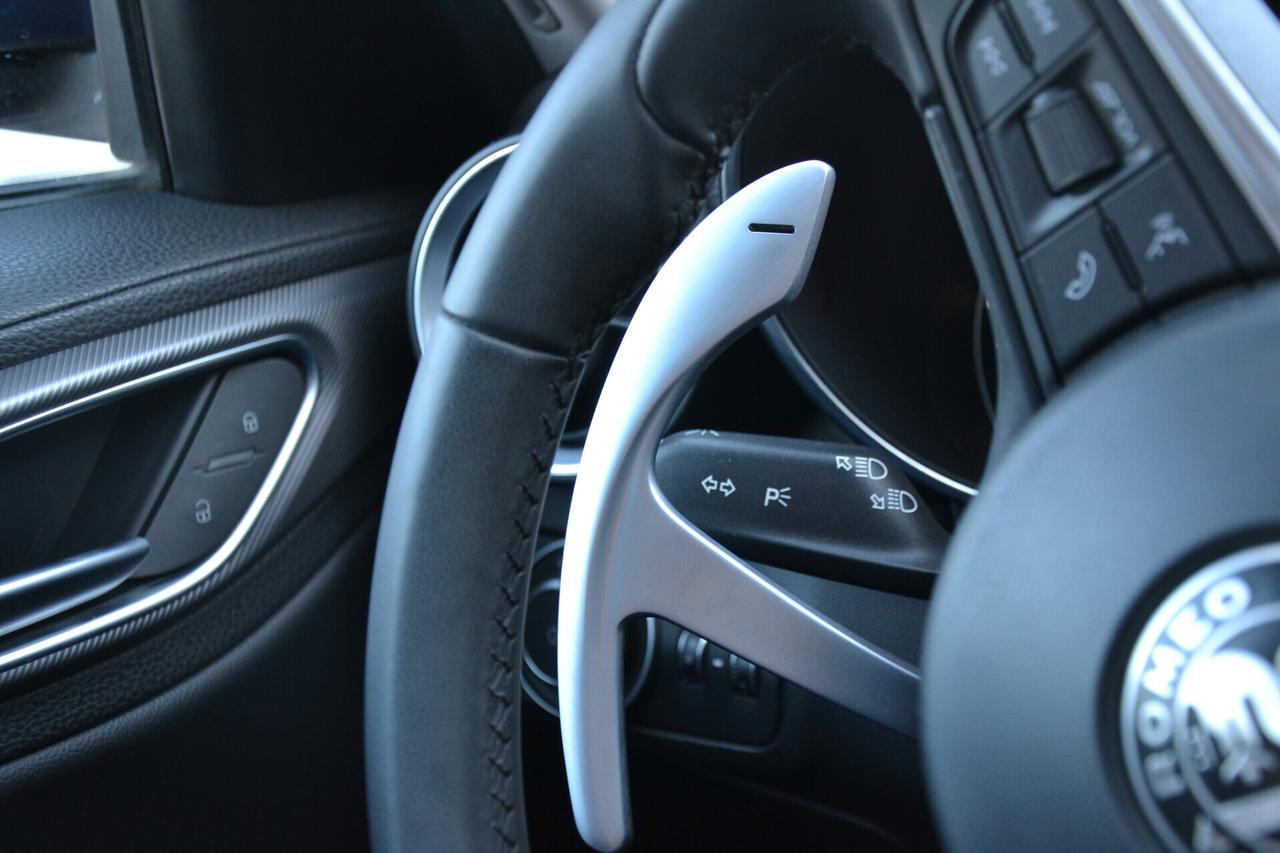 Alfa Romeo Giulia 2.2 180CV AT8 SUPER *PREZZO VERO**UNIPRO'*ITALIANA