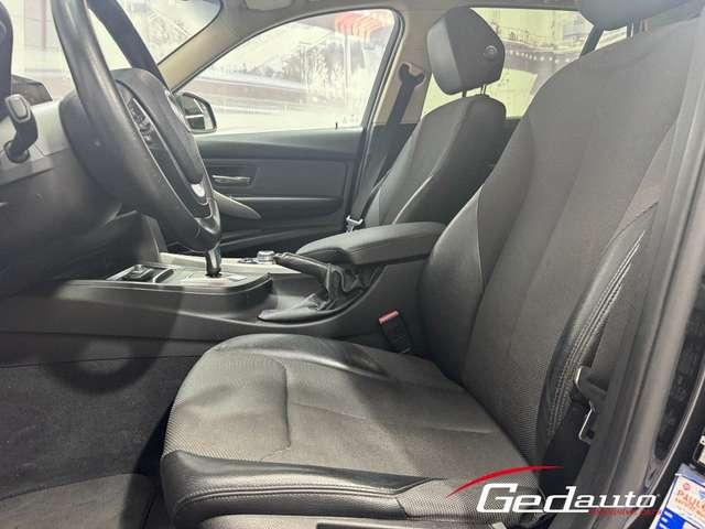 BMW 316 d Touring Luxury AUT. NAVI FULL-LED