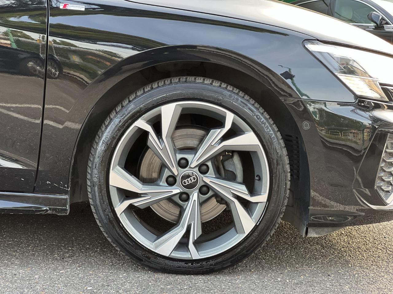 AUDI A3 SPB 40 TDI quattro S tronic S line edition