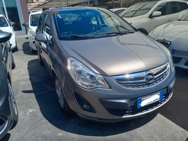 Opel Corsa 1.2 5 porte Sport