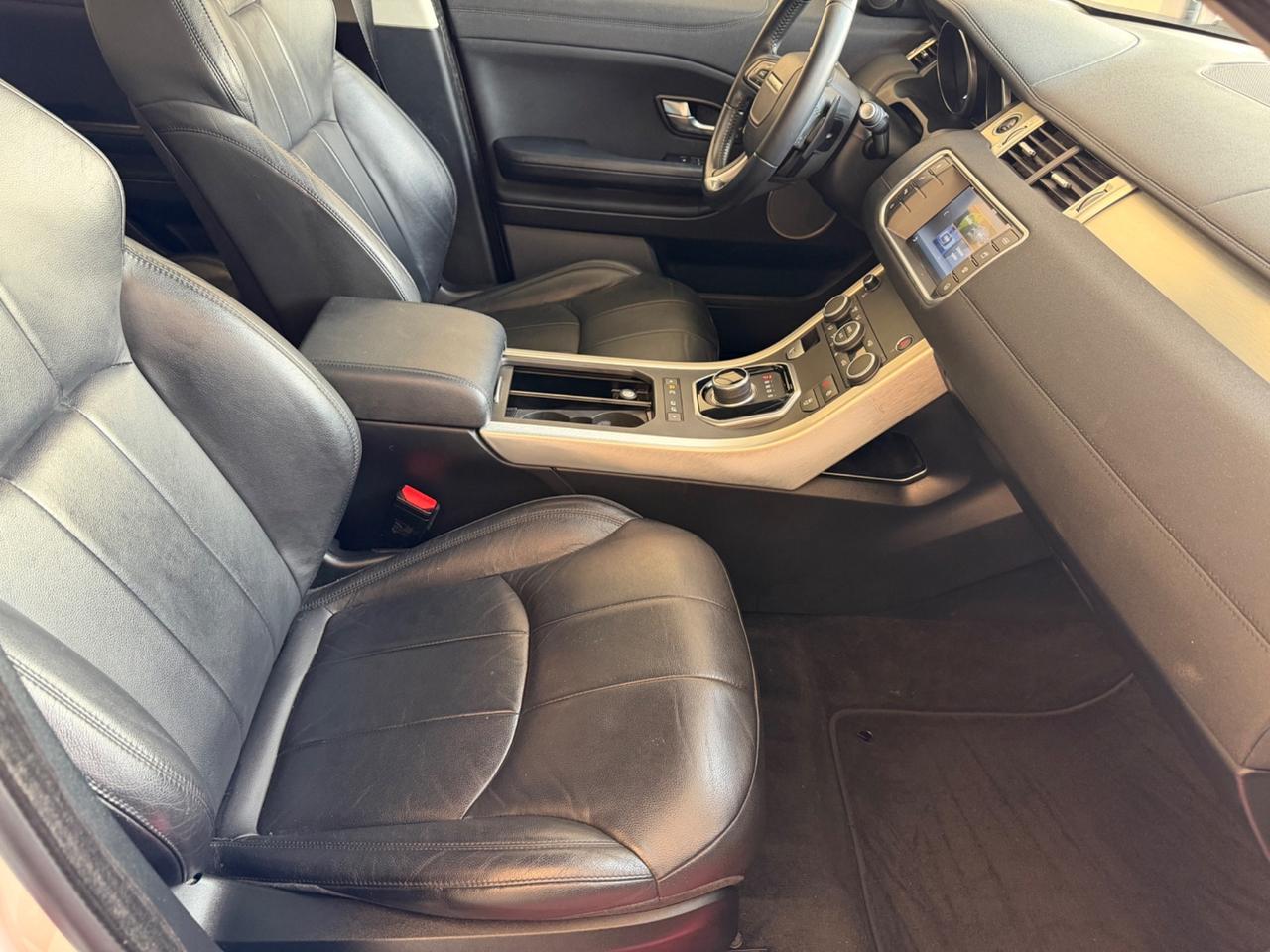 Land Rover Range Evoque 2.0 TD4 150 CV 5p. SE Dynamic