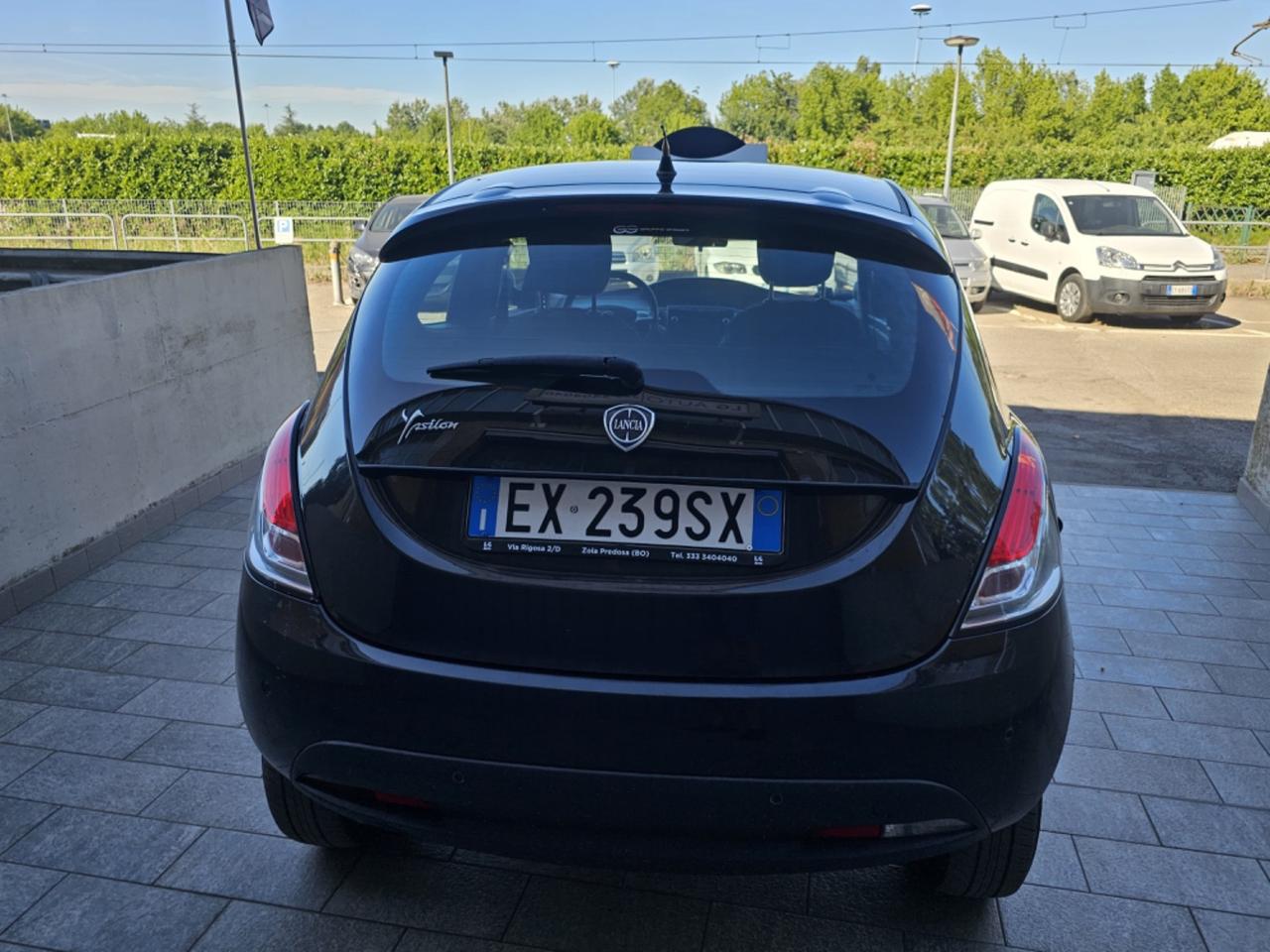 Lancia Ypsilon 0.9 TwinAir 85 CV 5 porte Metano Ecochic Gold