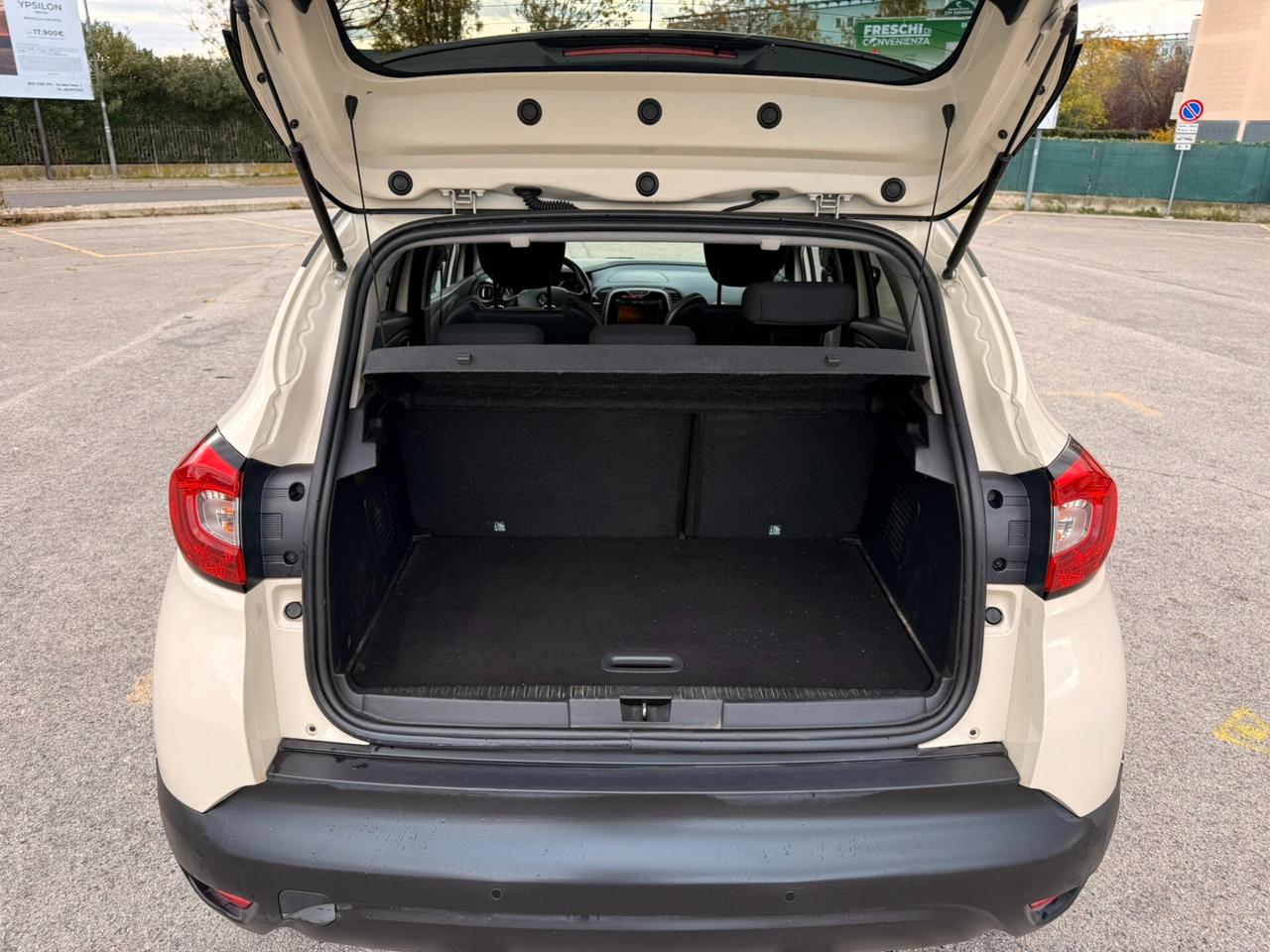 Renault Captur 1.5 dCi GARANZIA 12 MESI