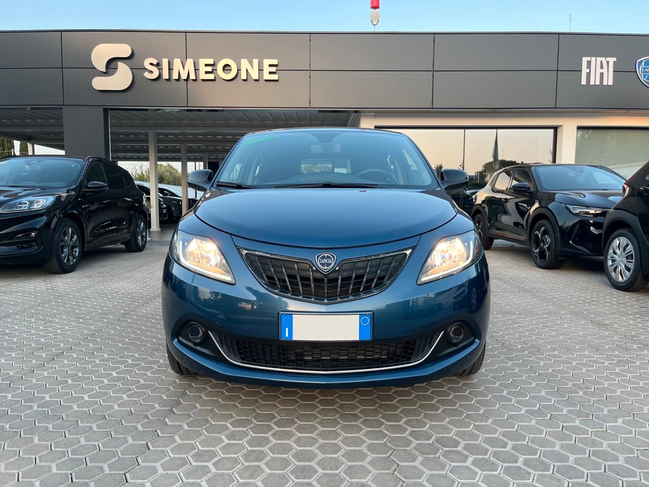 Lancia Ypsilon 1.0 FireFly 5 porte S&S Hybrid Oro