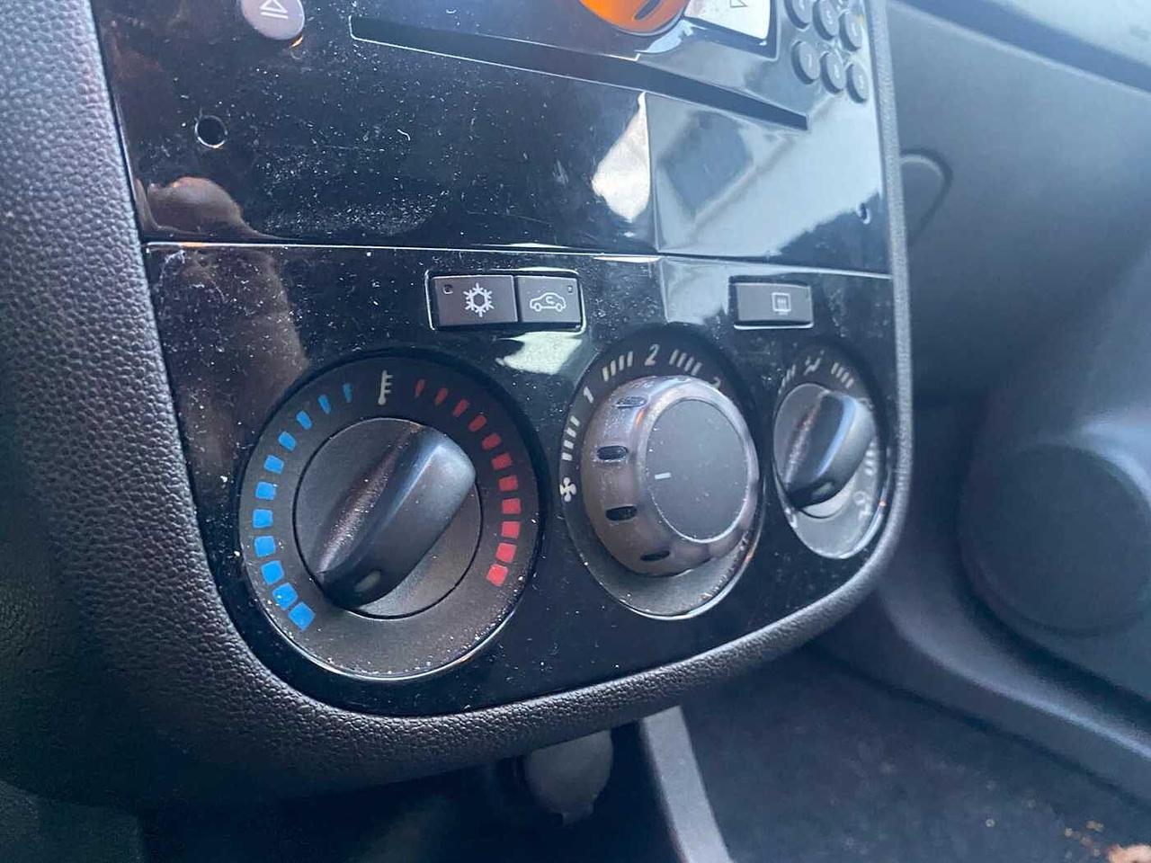 Opel Corsa 1.2 85CV GPL RISERVATO OPERATORI DEL SETTORE