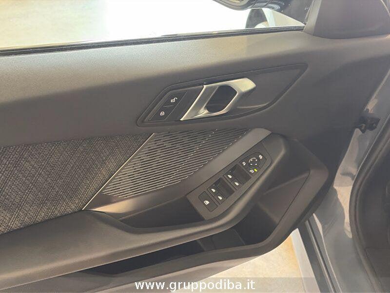 BMW Serie 1 F70 118d MSport Design auto