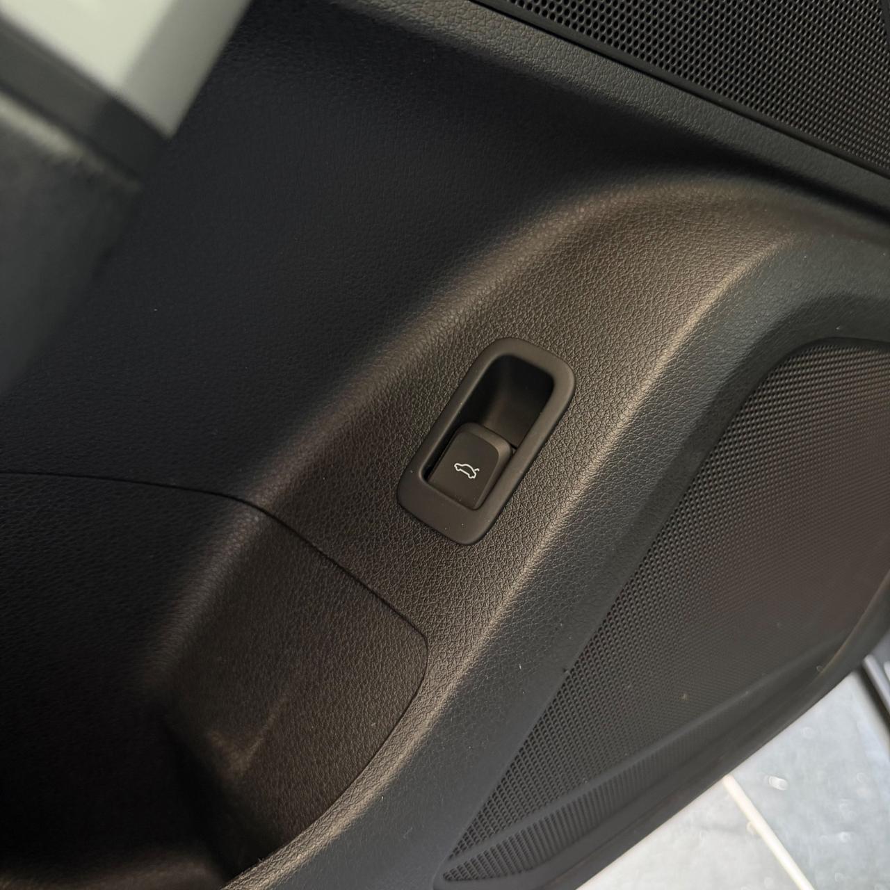 Audi Q2 30 TDI S TRONIC LINE EDITION