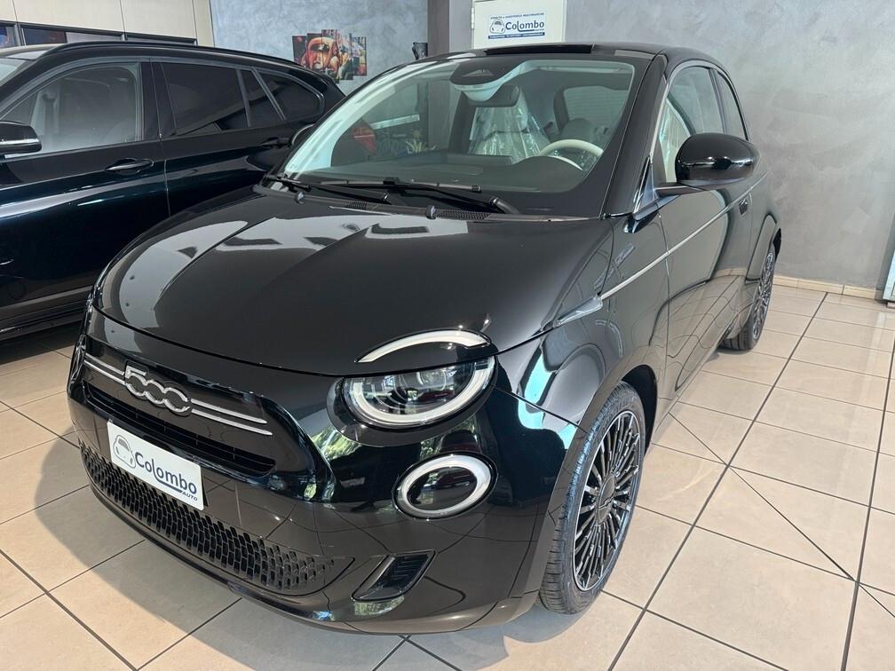 Fiat 500 1.0 hybrid La Prima Nav Led Cam App conn 17" Neopat