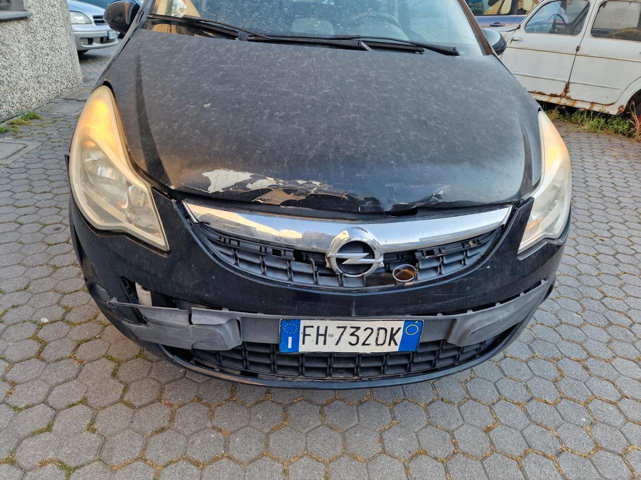 Opel Corsa 1.2 GPL per commercianti