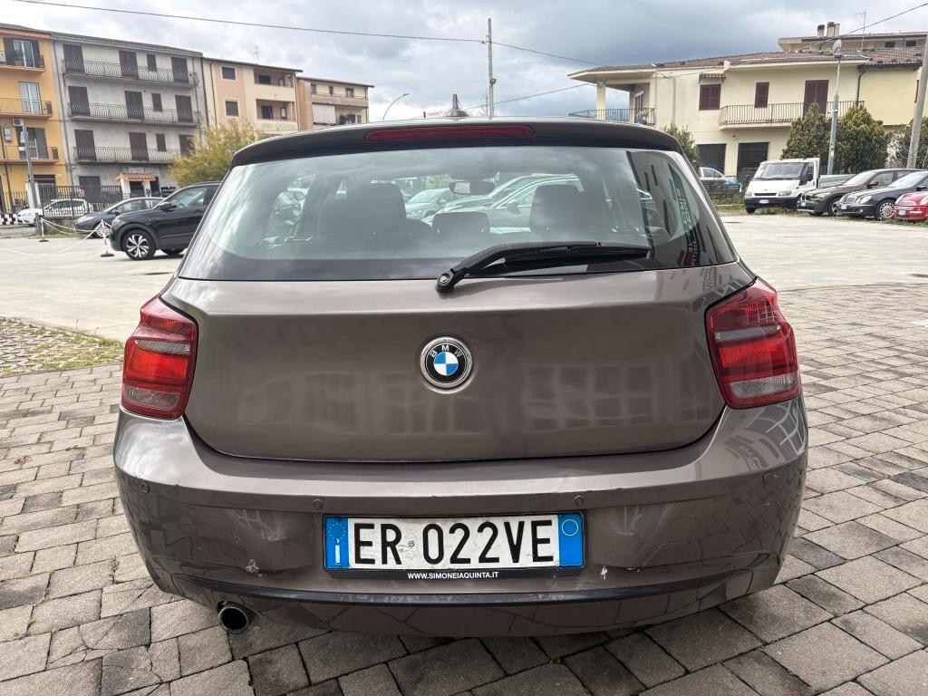 Bmw 118 d 5p. 143cv Unique