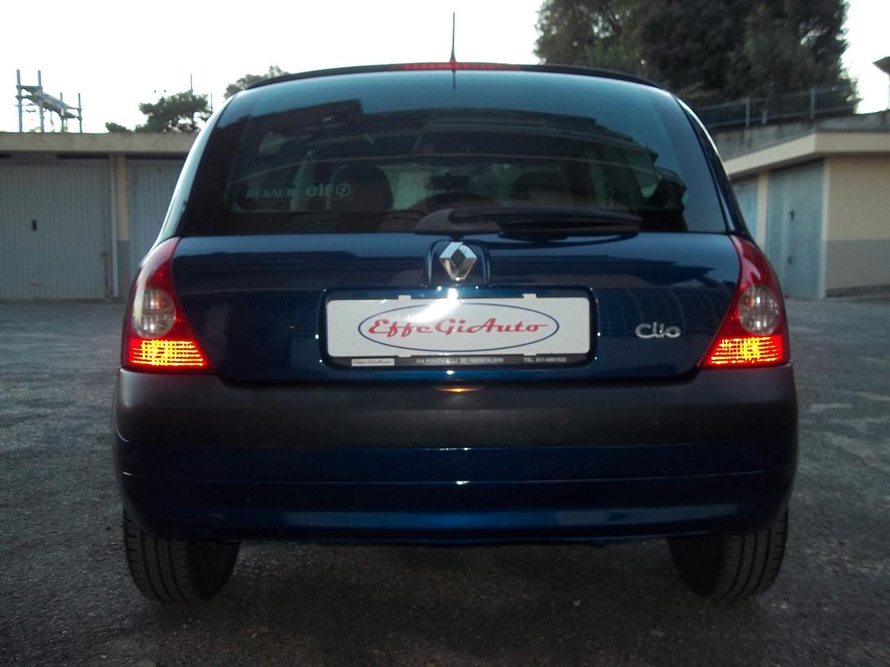 Renault Clio Authentique 1.2 8v 3p 126.300km ok neopatentati