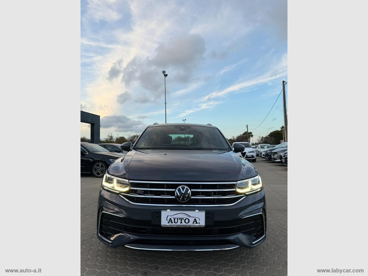 VOLKSWAGEN Tiguan 2.0 TDI 150CV SCR DSG R-Line