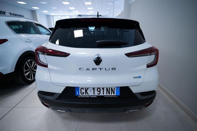 Renault Captur 1.6 E-Tech hybrid RS Line 145cv auto