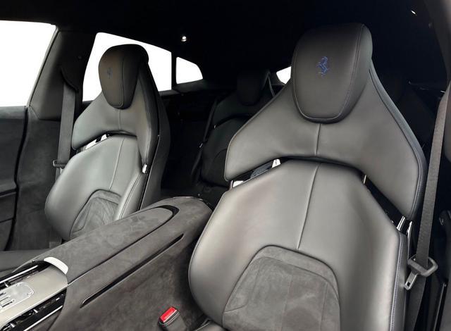 FERRARI Purosangue Purosangue-Panorama -Tagl.7 Anni Inclusi -Full