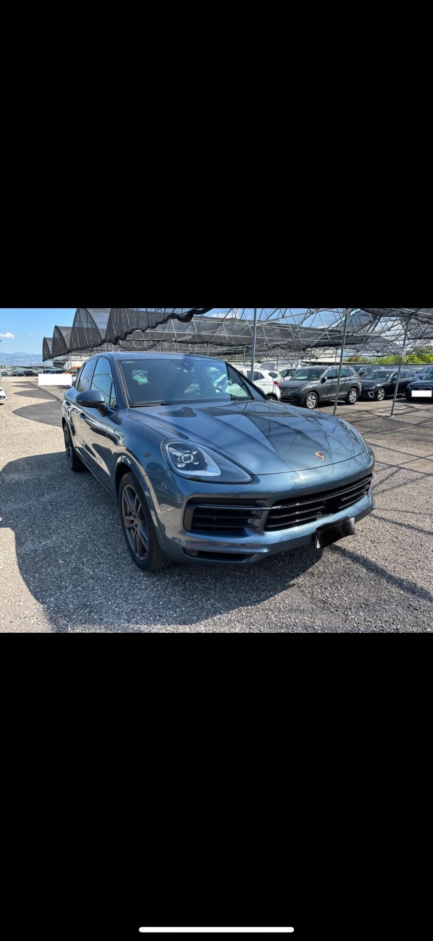 Porsche Cayenne 3.0 V6