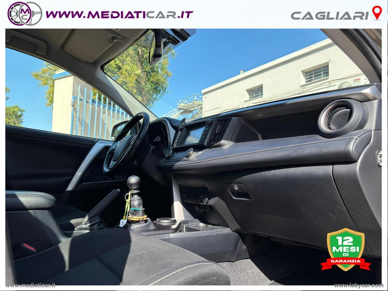 TOYOTA RAV4 2.0 D-4D 2WD Active