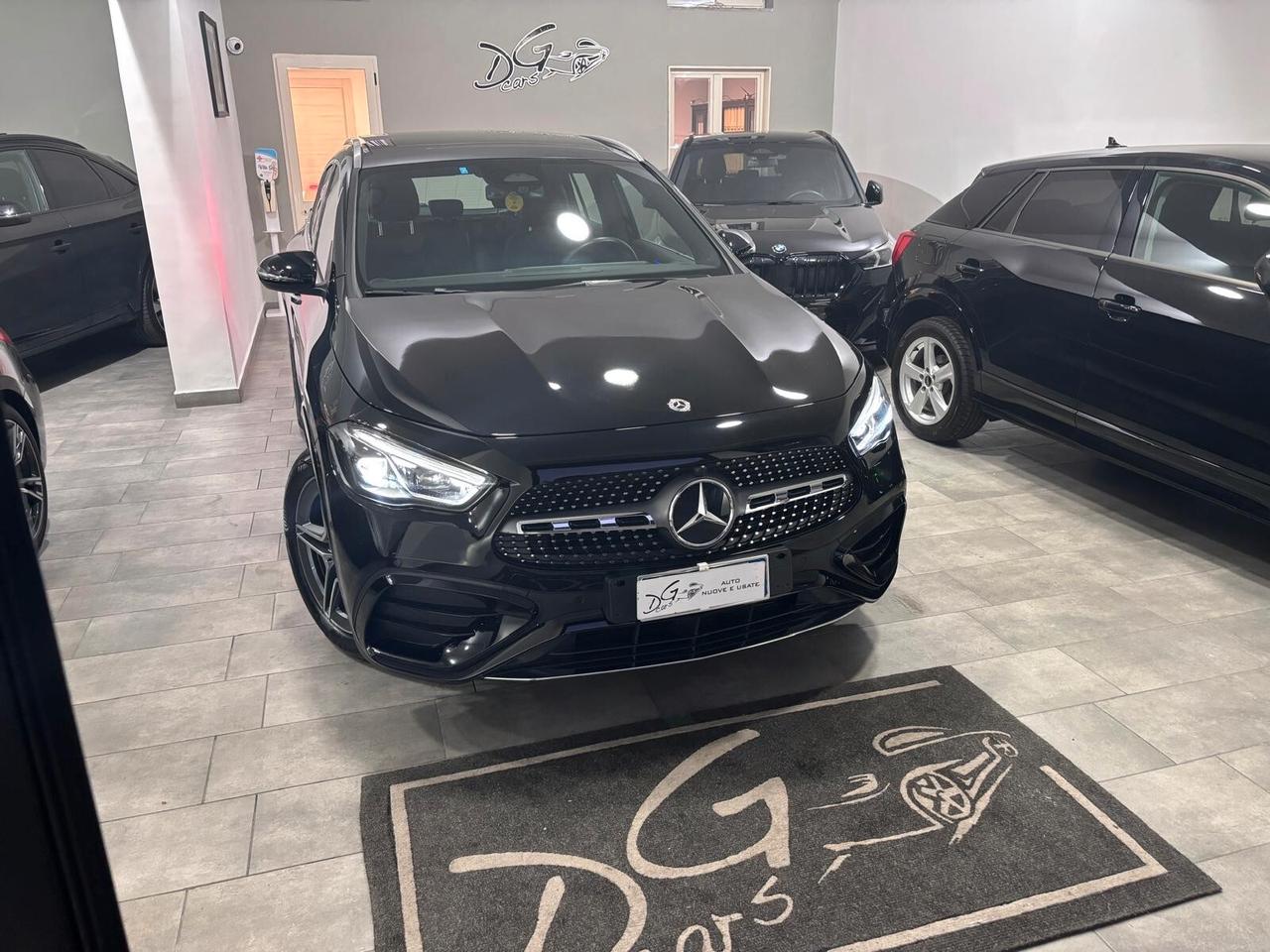 MERCEDES-BENZ GLA 200D PREMIUM AMG LINE TETTO-NAVI-LED