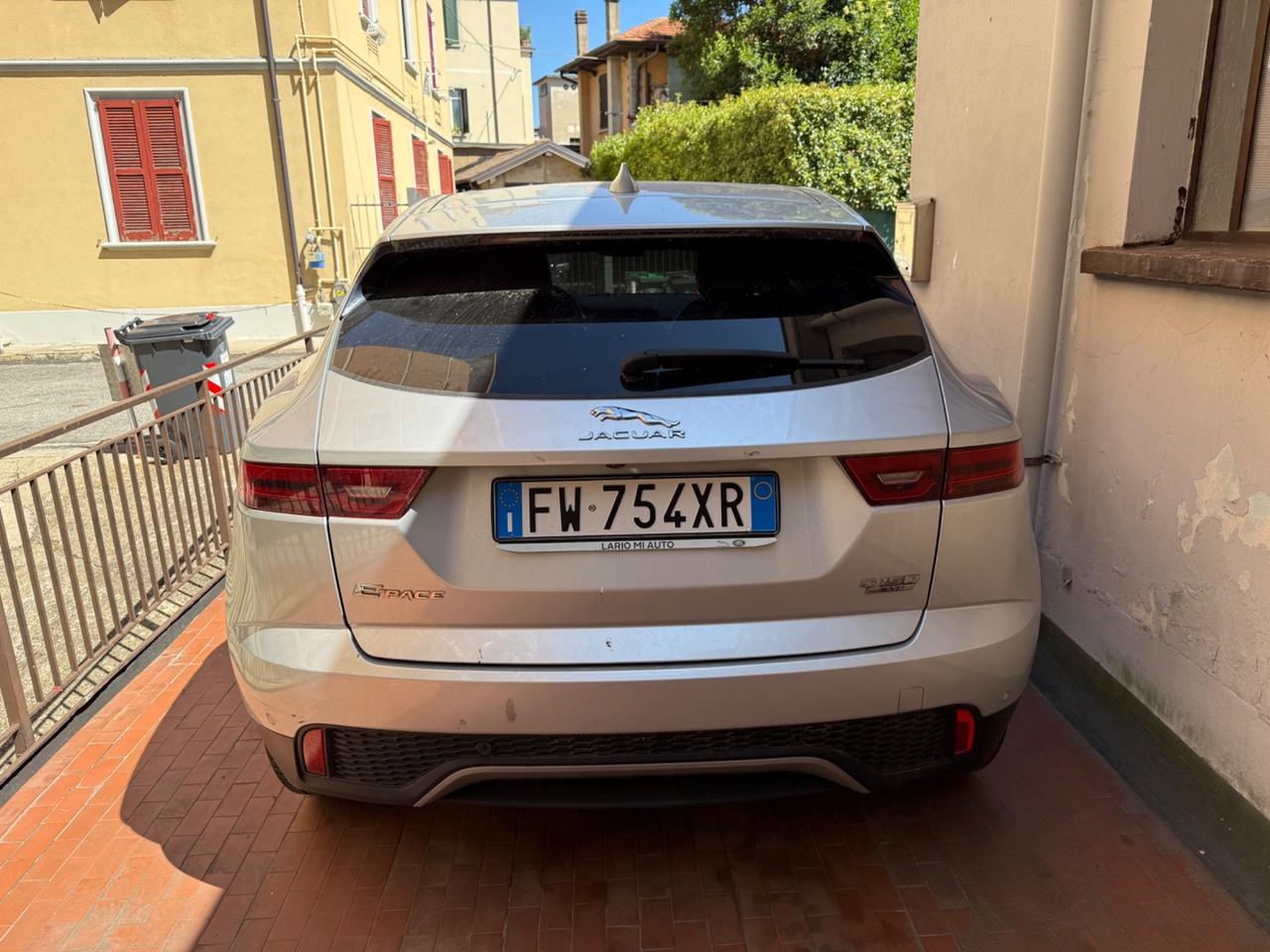 Jaguar E-Pace 2.0D 150 CV AWD R-Dynamic S