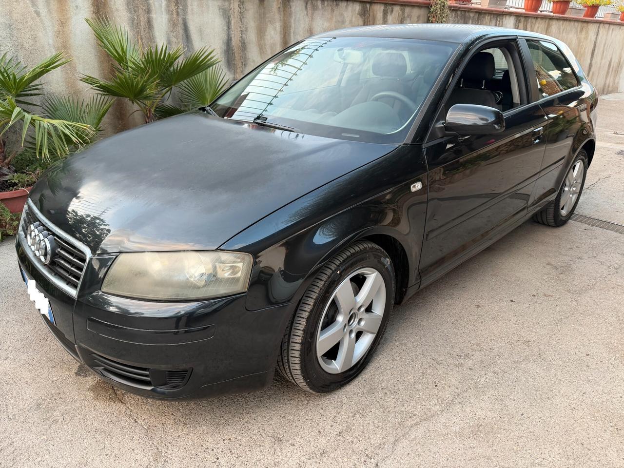 Audi A3 1.9 105 CV TDI Attraction TENUTA BENE NEOPATENTATI