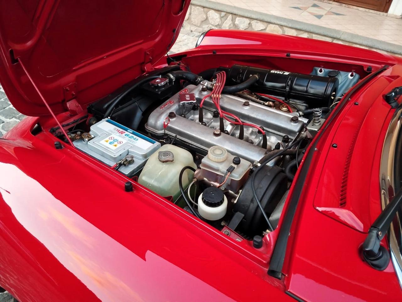 Alfa Romeo Spider 1.6