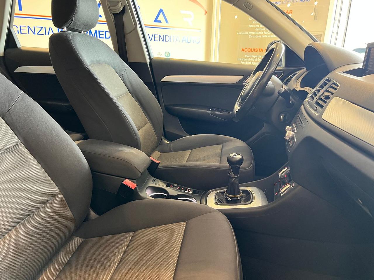 Audi Q3 2.0 TDI S-line #10553