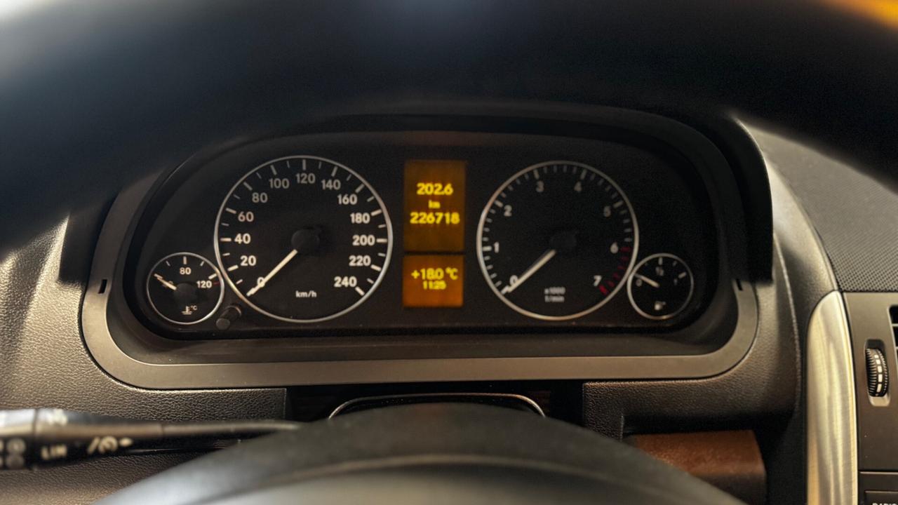 Mercedes-benz A 160 AUTOMATIC Premium GPL