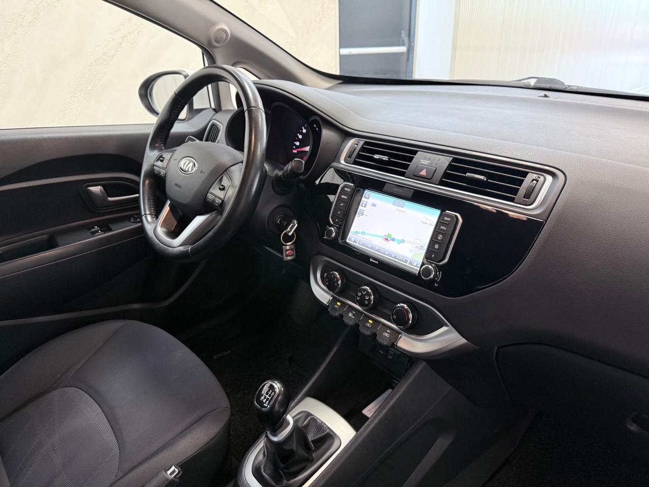 Kia Rio 1.1 CRDi 5p. Cool