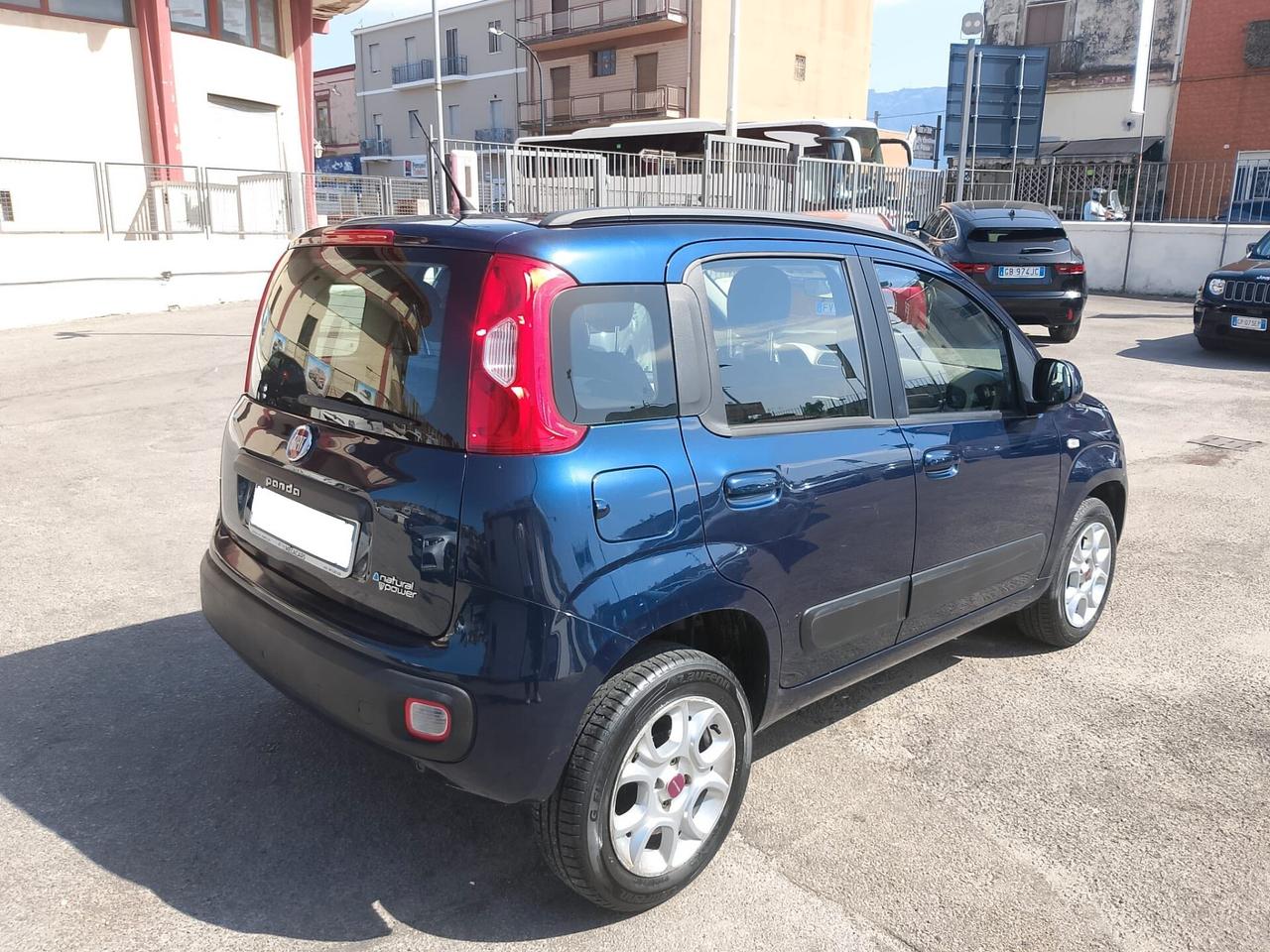 Fiat Panda 0.9 TwinAir Turbo Natural Power Lounge