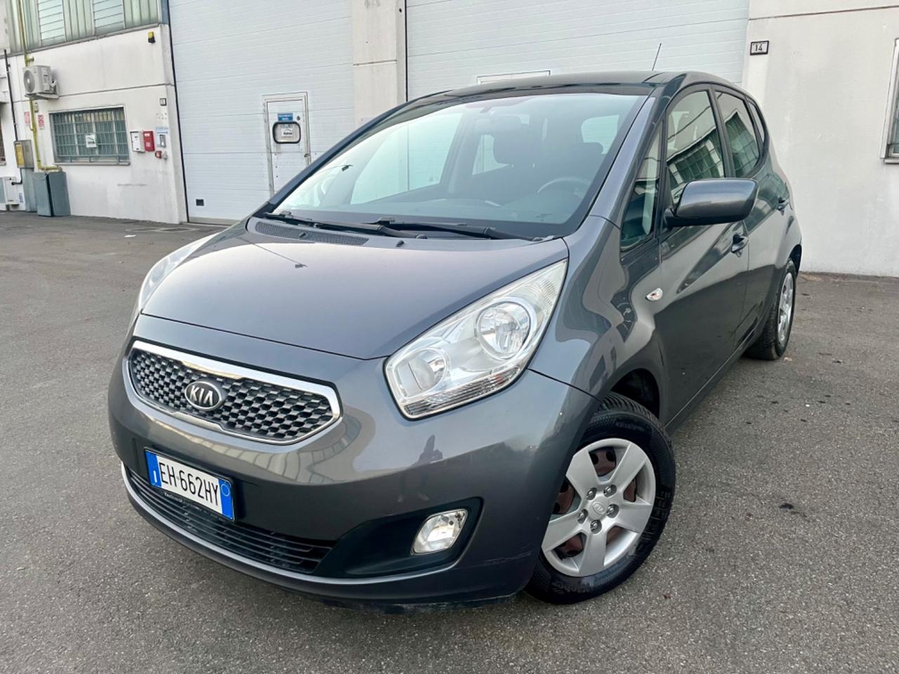 Kia Venga 1.4benz 2011 152.000km perfetta per neopatentati