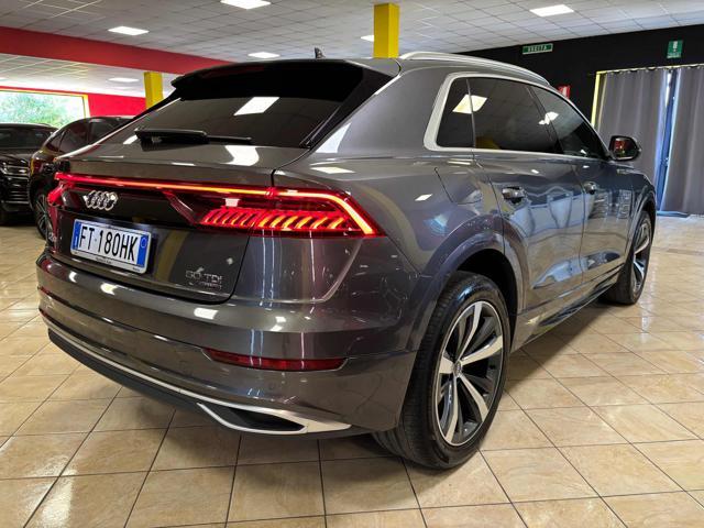 AUDI Q8 50 TDI quattro TETTO PANOR. IVA DETRAIB.!!!