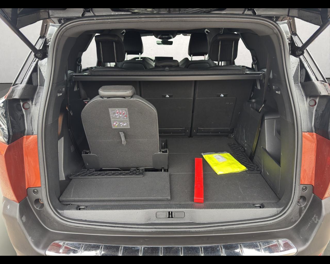 PEUGEOT 5008 2ª serie - 5008 BlueHDi 130 S&S EAT8 GT