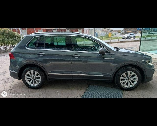 VOLKSWAGEN Tiguan 2.0 TDI 150 CV SCR DSG Life