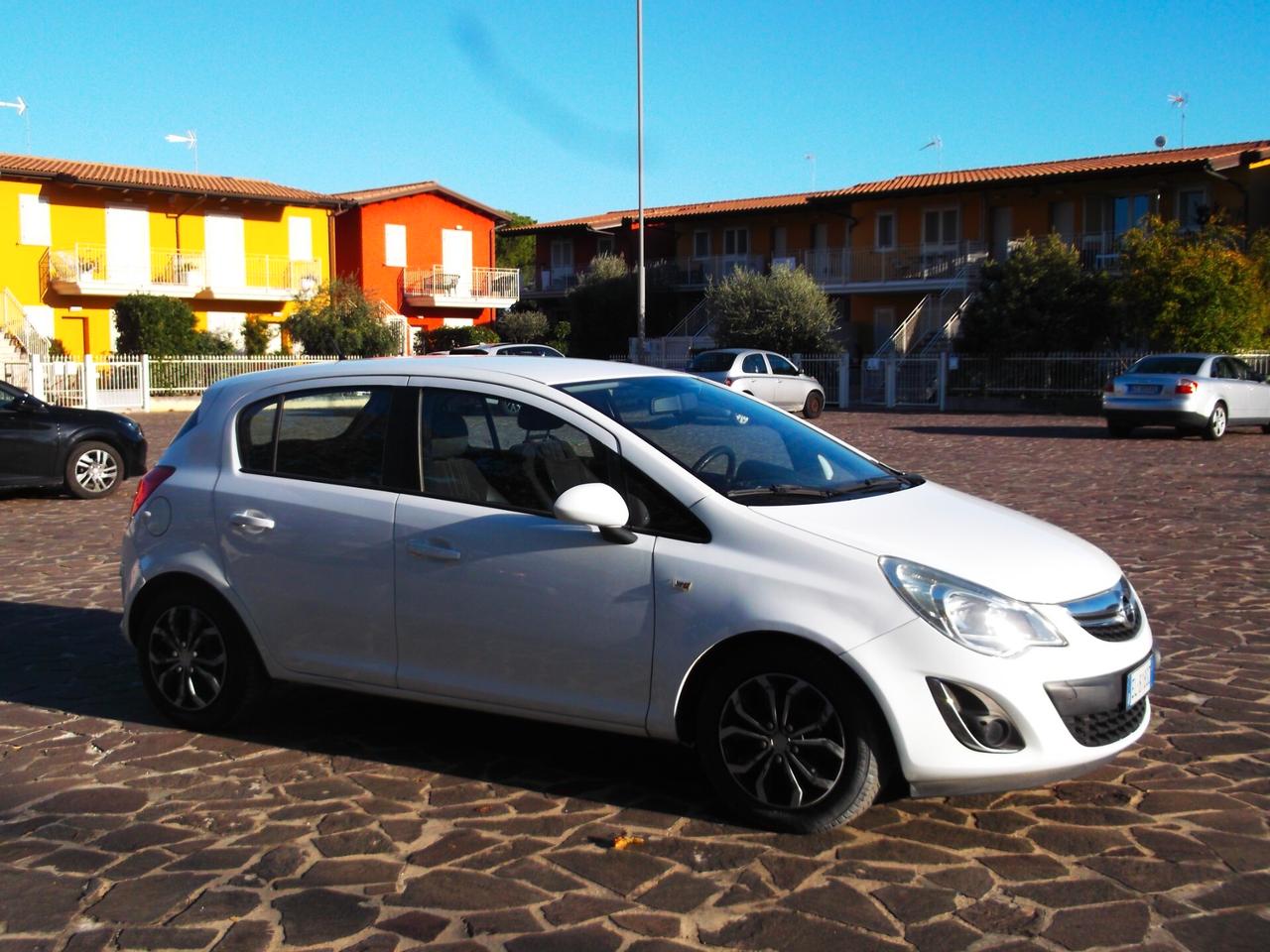 Opel Corsa 1.2 GPL 5P. Neopatentati 2012