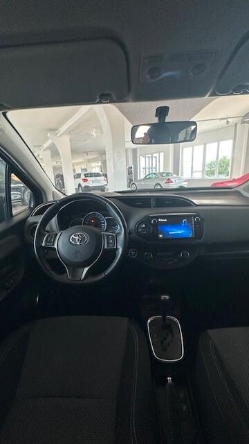 Toyota Yaris 1.5 Hybrid 5 porte Cool