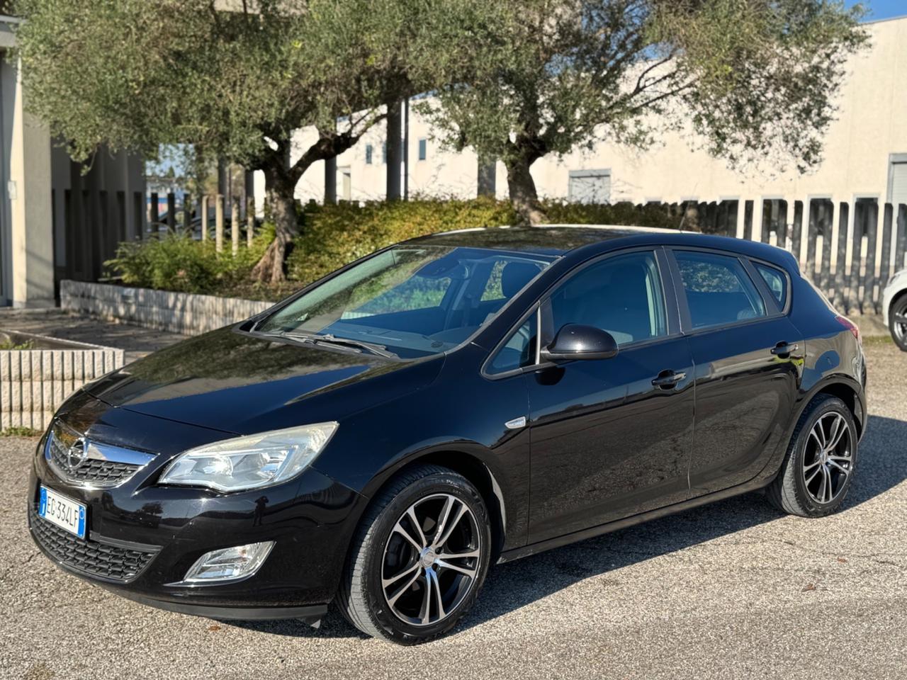 Opel Astra 1.3 CDTI 95CV Euro 5 Neopatentati