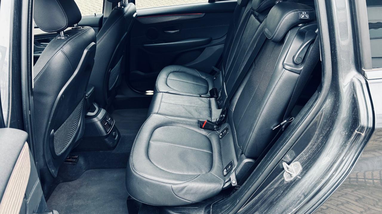Bmw 2er Active Tourer 218d Luxury