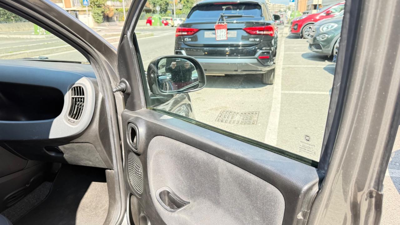 Fiat Panda 1.0 FireFly S&S Hybrid City Life LED PDC