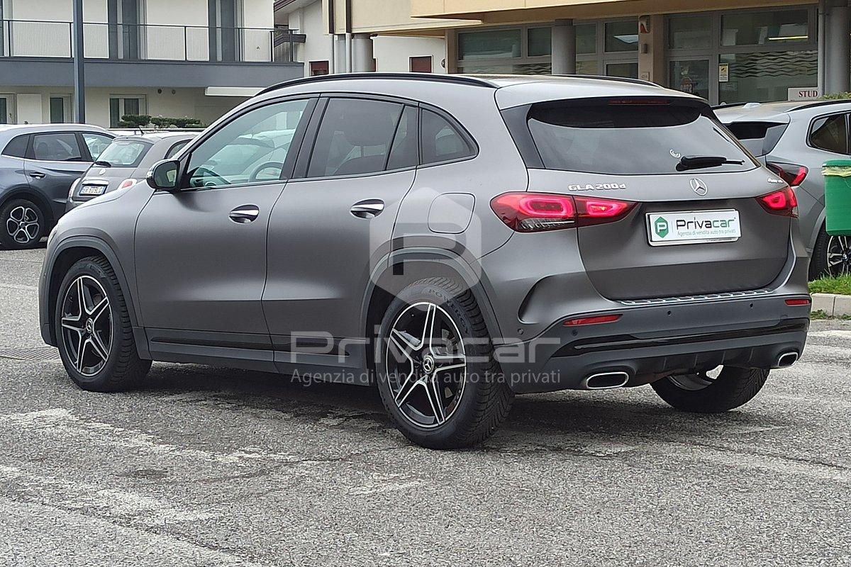 MERCEDES GLA 200 d Automatic 4Matic Premium