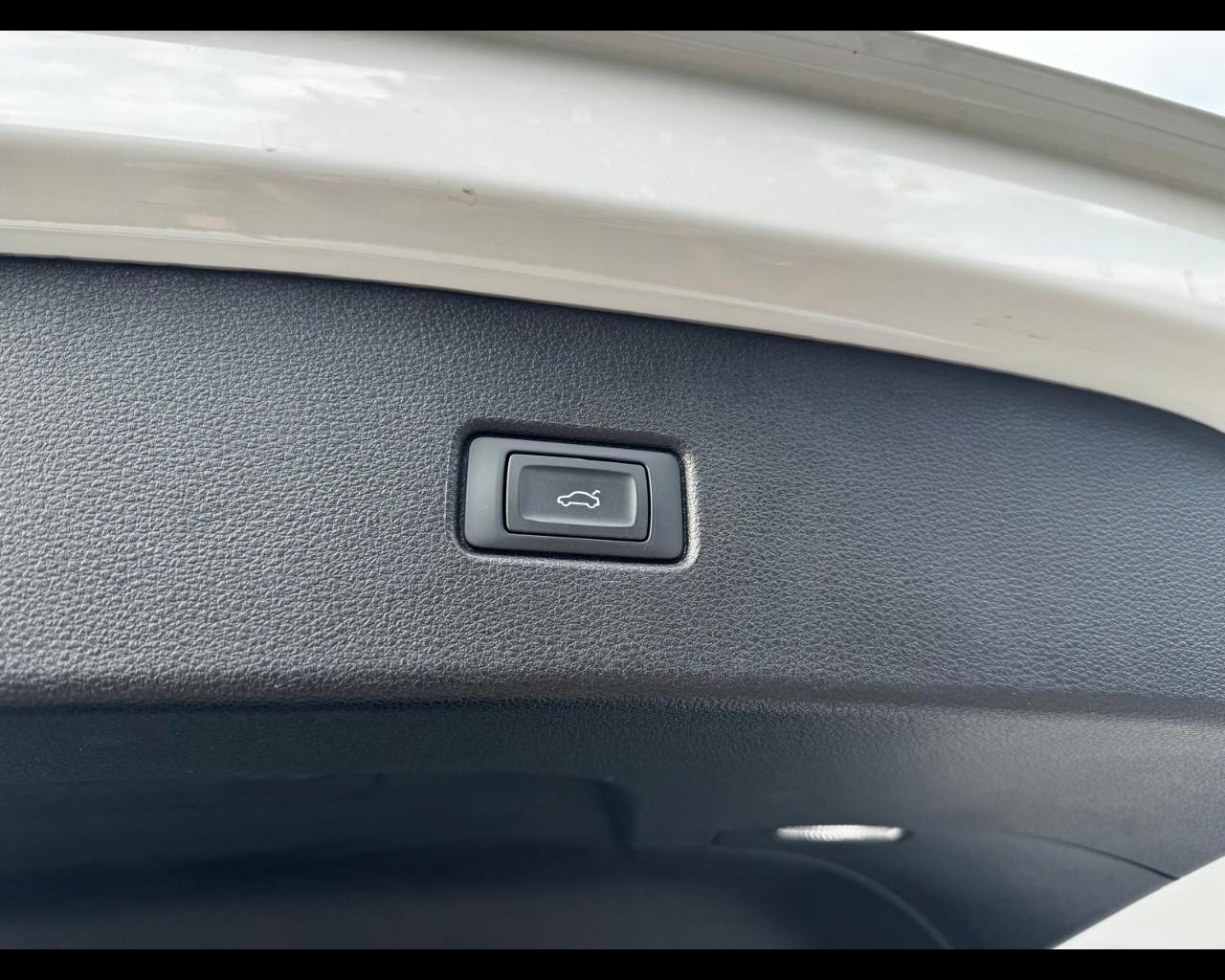 AUDI Q5 SPORTBACK 40 TDI MHEV S-TRONIC QUATTRO S-LINE