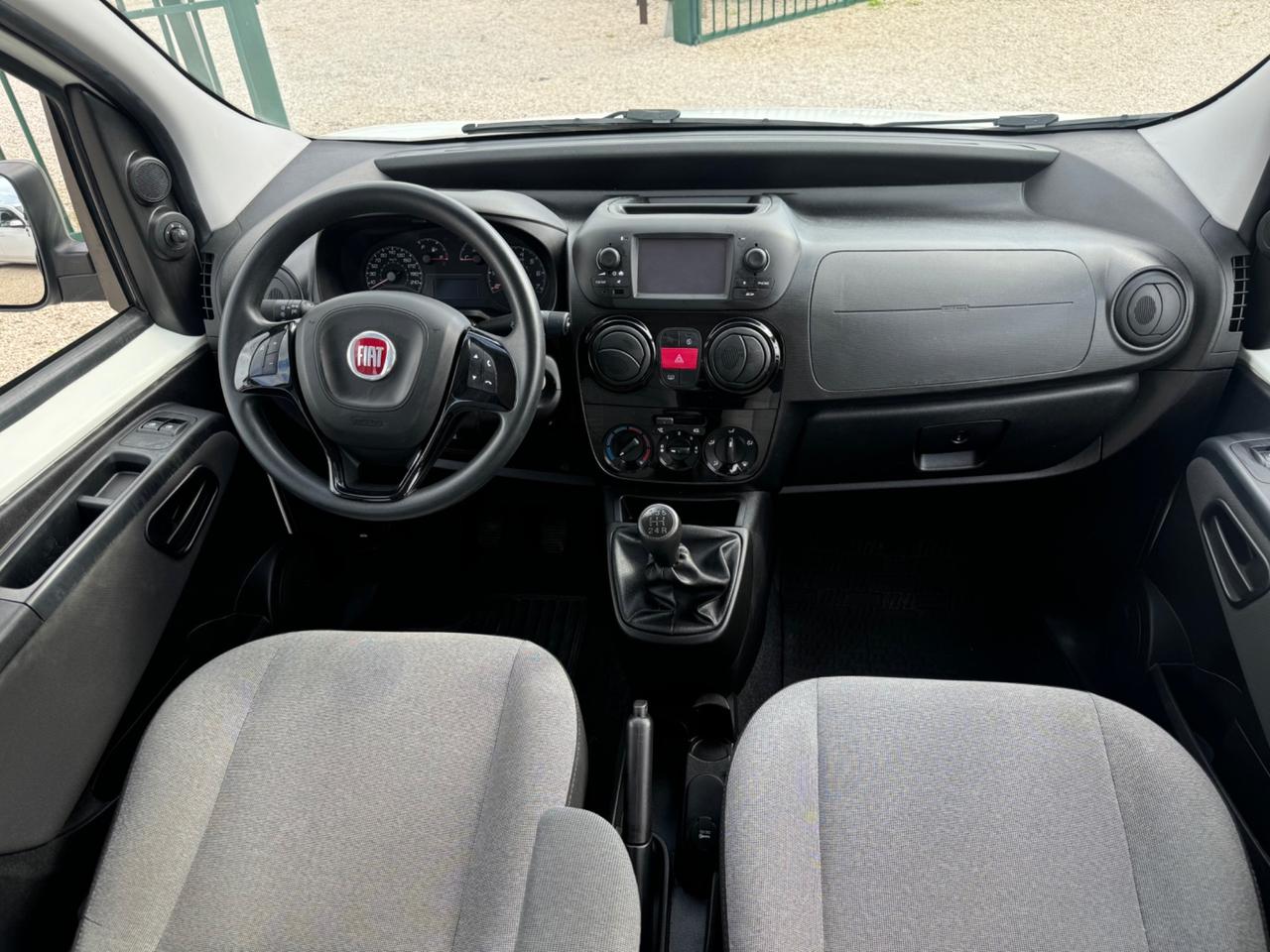 fiat qubo N1 autocarro con i posti