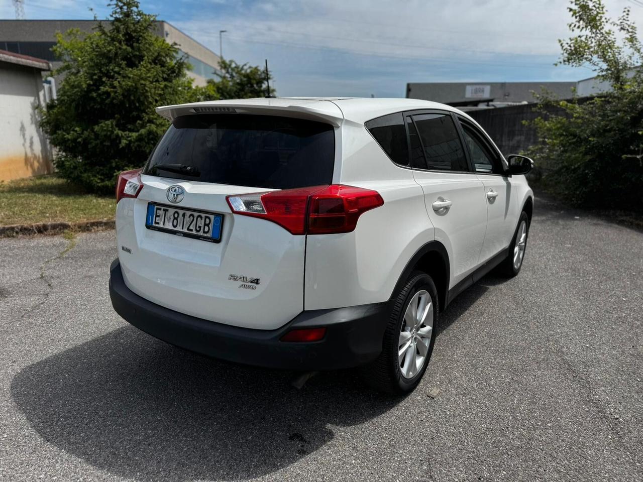 Toyota RAV 4 RAV4 2.2 D-CAT A/T 4WD Lounge