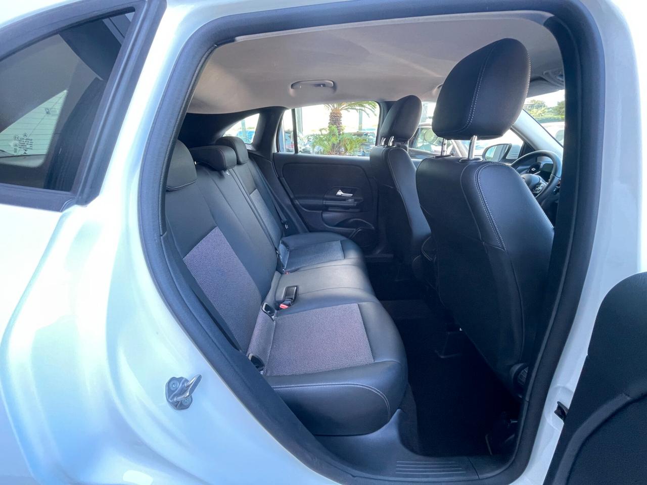 Mercedes-benz GLA 180 d Automatic Business