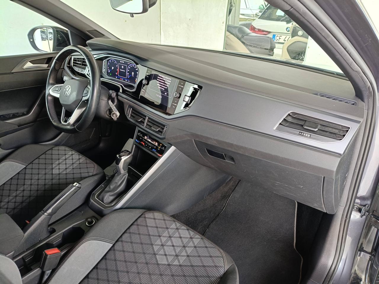 VOLKSWAGEN Taigo - Taigo 1.0 tsi R-Line 110cv dsg