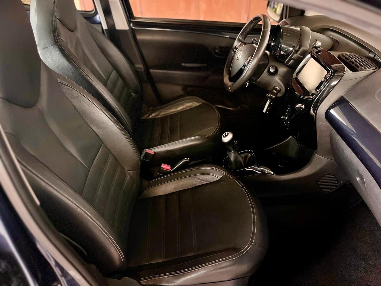Toyota Aygo 1.0 vtt-i 69cv 5p X-WAVE