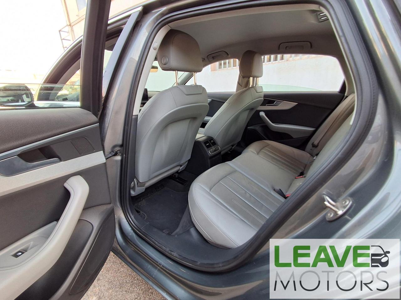 Audi A4 2.0 TDI 150 CV S tronic (M1582)