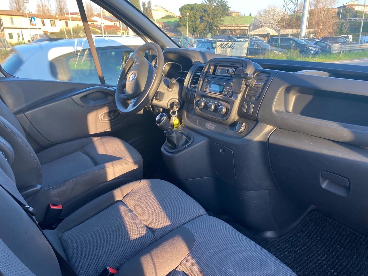 Renault trafic frigo 3 posti 2021