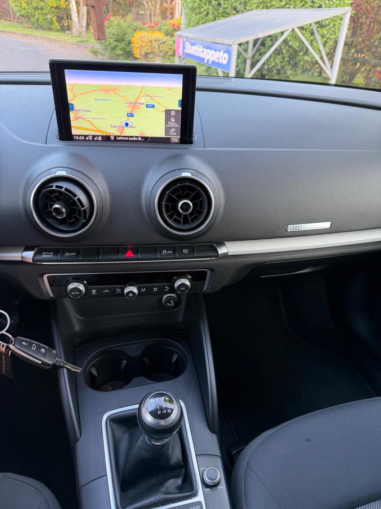 Audi A3 diesel 1.6 NEOPATENTATI 2017